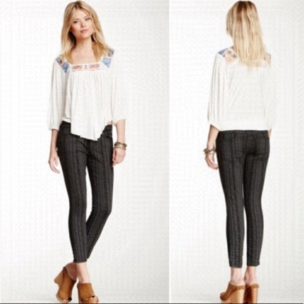 Free People Geo Stripe Skinny Jeans, size 26